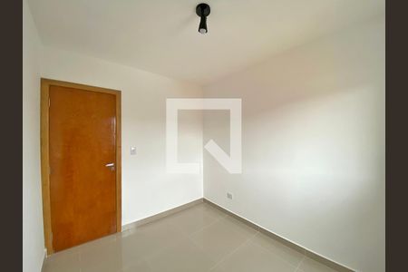 Casa de condomínio para alugar com 47m², 2 quartos e sem vaga Casa de condomínio para alugar com 47m², 2 quartos e sem vagaQuarto 2