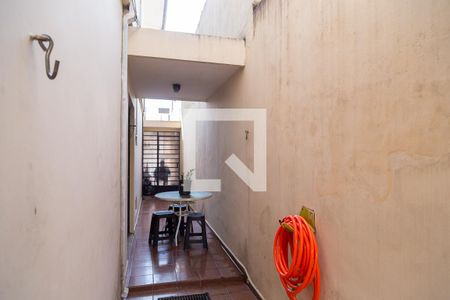 Casa à venda com 157m², 2 quartos e 2 vagasCorredor