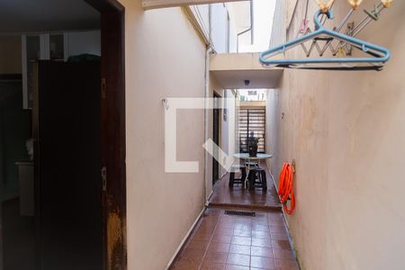 Casa à venda com 157m², 2 quartos e 2 vagasCorredor