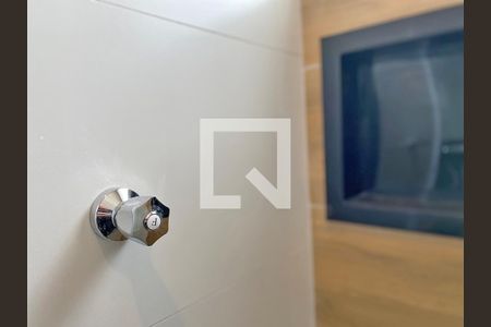 Casa de condomínio à venda com 33m², 1 quarto e sem vaga Casa de condomínio à venda com 33m², 1 quarto e sem vagaBanheiro