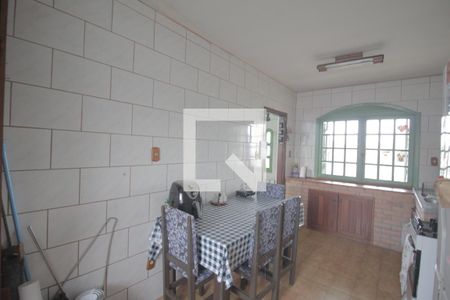 Casa à venda com 230m², 2 quartos e 3 vagasCozinha