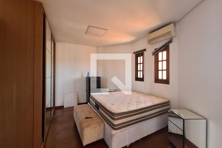 Quarto 1 de casa para alugar com 3 quartos, 343m² em Vila Alpina, São Paulo