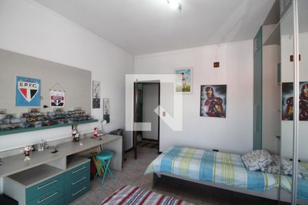 Casa à venda com 520m², 3 quartos e 6 vagasQuarto 2 