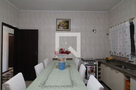 Casa à venda com 520m², 3 quartos e 6 vagasCozinha