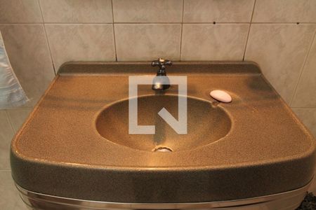 Casa à venda com 520m², 3 quartos e 6 vagasBanheiro Social