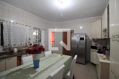 Casa à venda com 520m², 3 quartos e 6 vagasCozinha