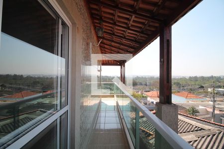 Casa à venda com 520m², 3 quartos e 6 vagasQuarto 2 - varanda