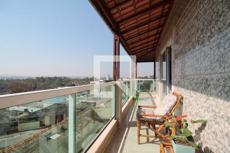 Casa à venda com 520m², 3 quartos e 6 vagasVaranda do Quarto 3