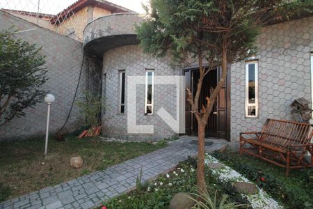 Casa à venda com 520m², 3 quartos e 6 vagasjardim/entrada