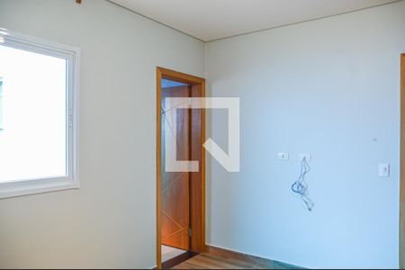 Casa à venda com 243m², 3 quartos e 8 vagas Casa à venda com 243m², 3 quartos e 8 vagasQuarto 2 - Suíte