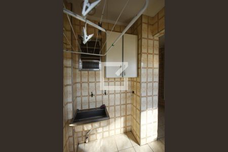 Apartamento à venda com 70m², 3 quartos e sem vagaÁrea de Serviço