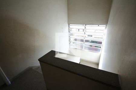 Apartamento à venda com 70m², 3 quartos e sem vagaEscada