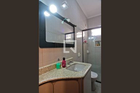 Casa à venda com 153m², 3 quartos e 3 vagasBanheiro