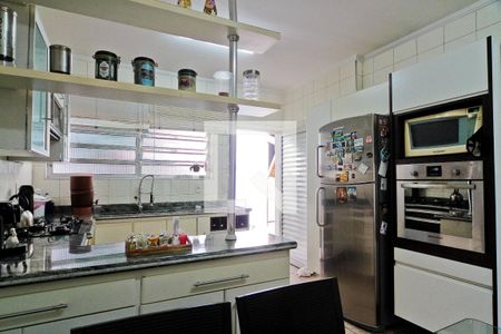 Casa à venda com 153m², 3 quartos e 3 vagasCozinha