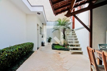 Casa à venda com 153m², 3 quartos e 3 vagasÁrea externa