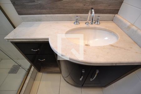 Apartamento à venda com 105m², 3 quartos e 2 vagasBanheiro Social