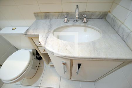 Apartamento à venda com 105m², 3 quartos e 2 vagasBanheiro da Suíte