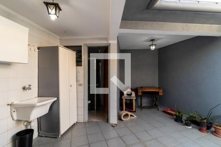 Casa para alugar com 70m², 2 quartos e 1 vaga Casa para alugar com 70m², 2 quartos e 1 vagaÁrea de Serviço
