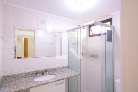 Apartamento à venda com 64m², 2 quartos e 1 vaga Apartamento à venda com 64m², 2 quartos e 1 vagaBanheiro Social