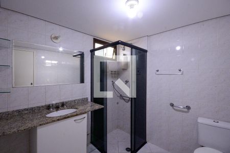 Apartamento à venda com 64m², 2 quartos e 1 vaga Apartamento à venda com 64m², 2 quartos e 1 vagaBanheiro do Quarto 2