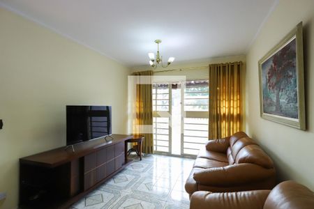 Sala de casa à venda com 3 quartos, 232m² em Jardim Pinheiros, São Paulo