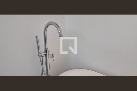 Apartamento à venda com 298m², 4 quartos e 5 vagasBanheiro da Suíte 2