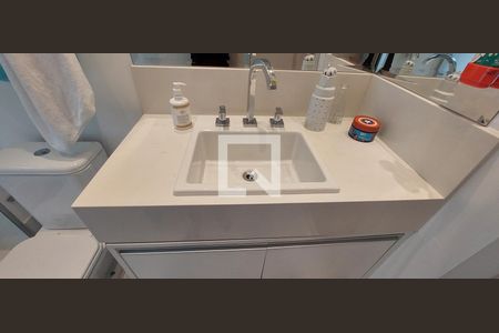 Apartamento à venda com 298m², 4 quartos e 5 vagasBanheiro da Suíte 1