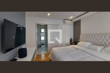 Apartamento à venda com 298m², 4 quartos e 5 vagasSuíte 2