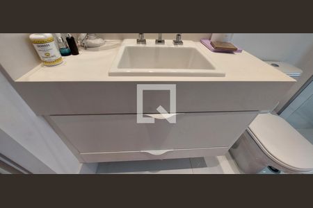 Apartamento à venda com 298m², 4 quartos e 5 vagasBanheiro 3 suíte 3