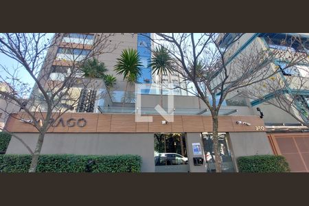 Apartamento à venda com 298m², 4 quartos e 5 vagasFachada