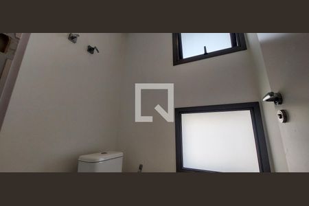 Apartamento à venda com 298m², 4 quartos e 5 vagasBanheiro da Suíte 2