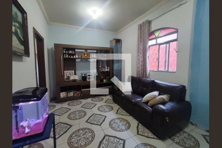 Sala de casa à venda com 4 quartos, 220m² em Campo Alto, Contagem