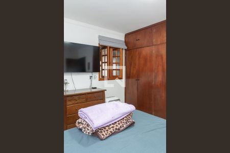 Casa à venda com 250m², 5 quartos e 2 vagasQuarto 5