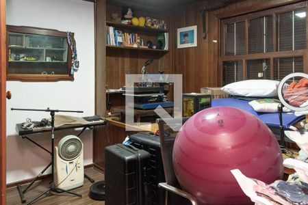 Casa à venda com 250m², 5 quartos e 2 vagasQuarto 3