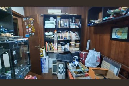 Casa à venda com 250m², 5 quartos e 2 vagasQuarto 4