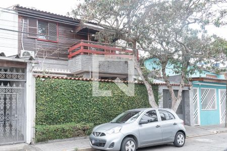 Casa à venda com 250m², 5 quartos e 2 vagasFachada