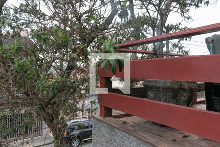 Casa à venda com 250m², 5 quartos e 2 vagasVista