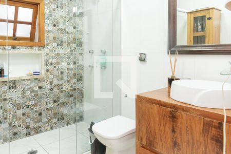 Casa à venda com 250m², 5 quartos e 2 vagasBanheiro