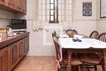 Casa à venda com 250m², 5 quartos e 2 vagasCozinha