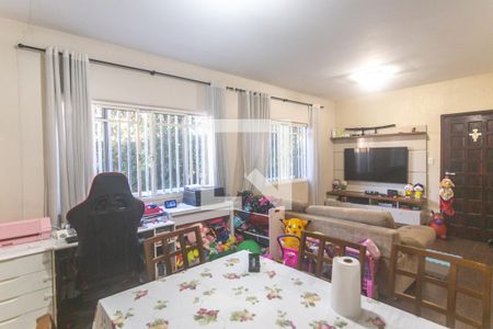 Sala  de casa à venda com 3 quartos, 239m² em Planalto, São Bernardo do Campo