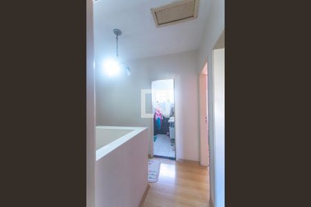 Casa à venda com 239m², 3 quartos e 3 vagasHall dos quartos