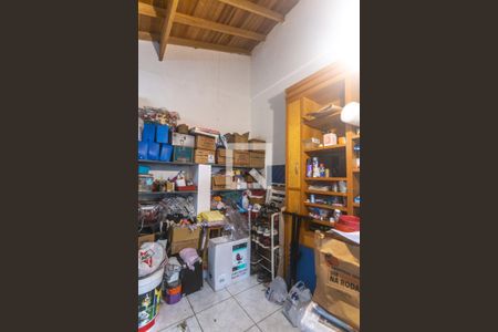 Casa à venda com 239m², 3 quartos e 3 vagasQuarto de serviço 