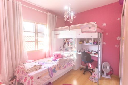 Casa à venda com 239m², 3 quartos e 3 vagasQuarto 2