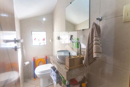 Casa à venda com 239m², 3 quartos e 3 vagasLavabo 