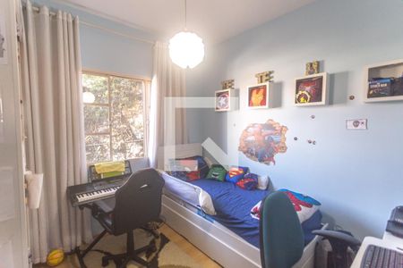 Casa à venda com 239m², 3 quartos e 3 vagasQuarto 