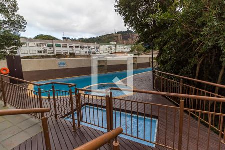 Apartamento à venda com 60m², 2 quartos e 1 vagaÁrea comum - Piscina