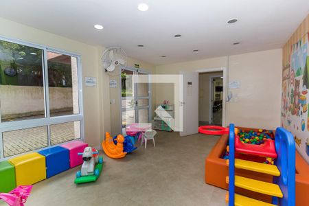 Apartamento à venda com 60m², 2 quartos e 1 vagaÁrea comum fogo de chão