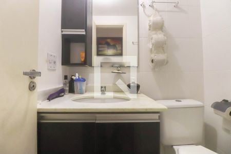 Apartamento à venda com 58m², 2 quartos e 1 vaga Apartamento à venda com 58m², 2 quartos e 1 vagaBanheiro