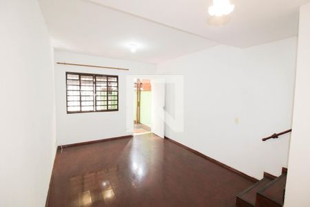 Sala de casa à venda com 2 quartos, 150m² em Jardim Celeste, São Paulo