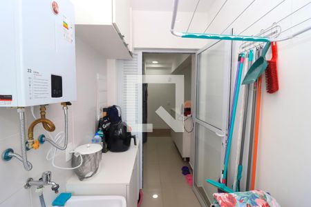 Apartamento à venda com 65m², 2 quartos e 1 vagaÁrea de Serviço